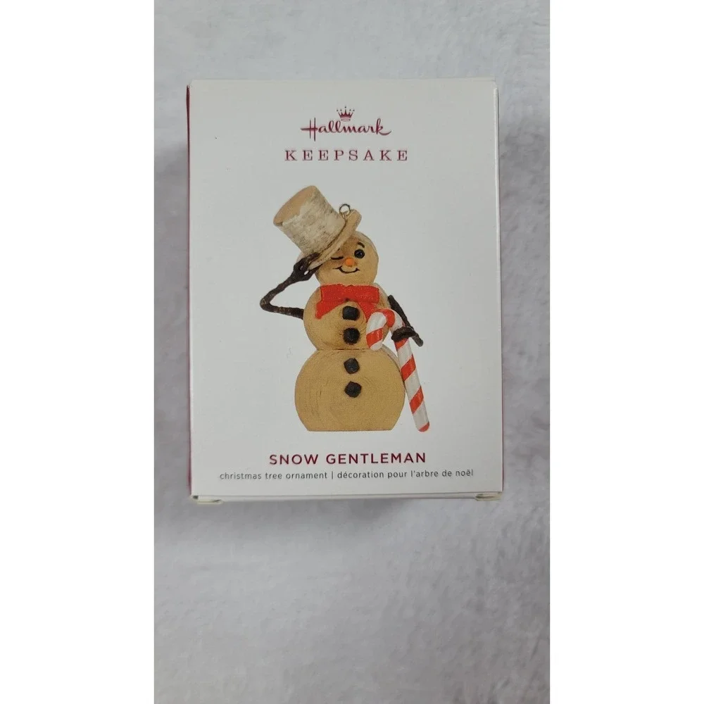 HALLMARK Snow Gentleman Ornament NIB‎ 2019